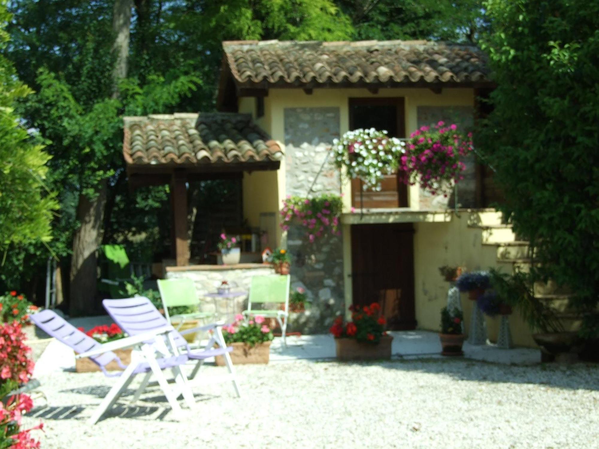 B&B Casacasina Монцамбано Екстериор снимка